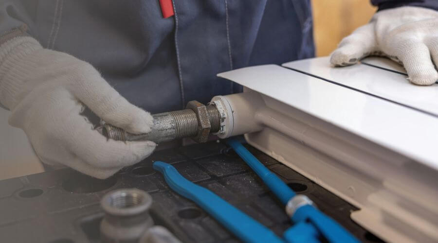 Professional water heater repair services in Sigel, IL